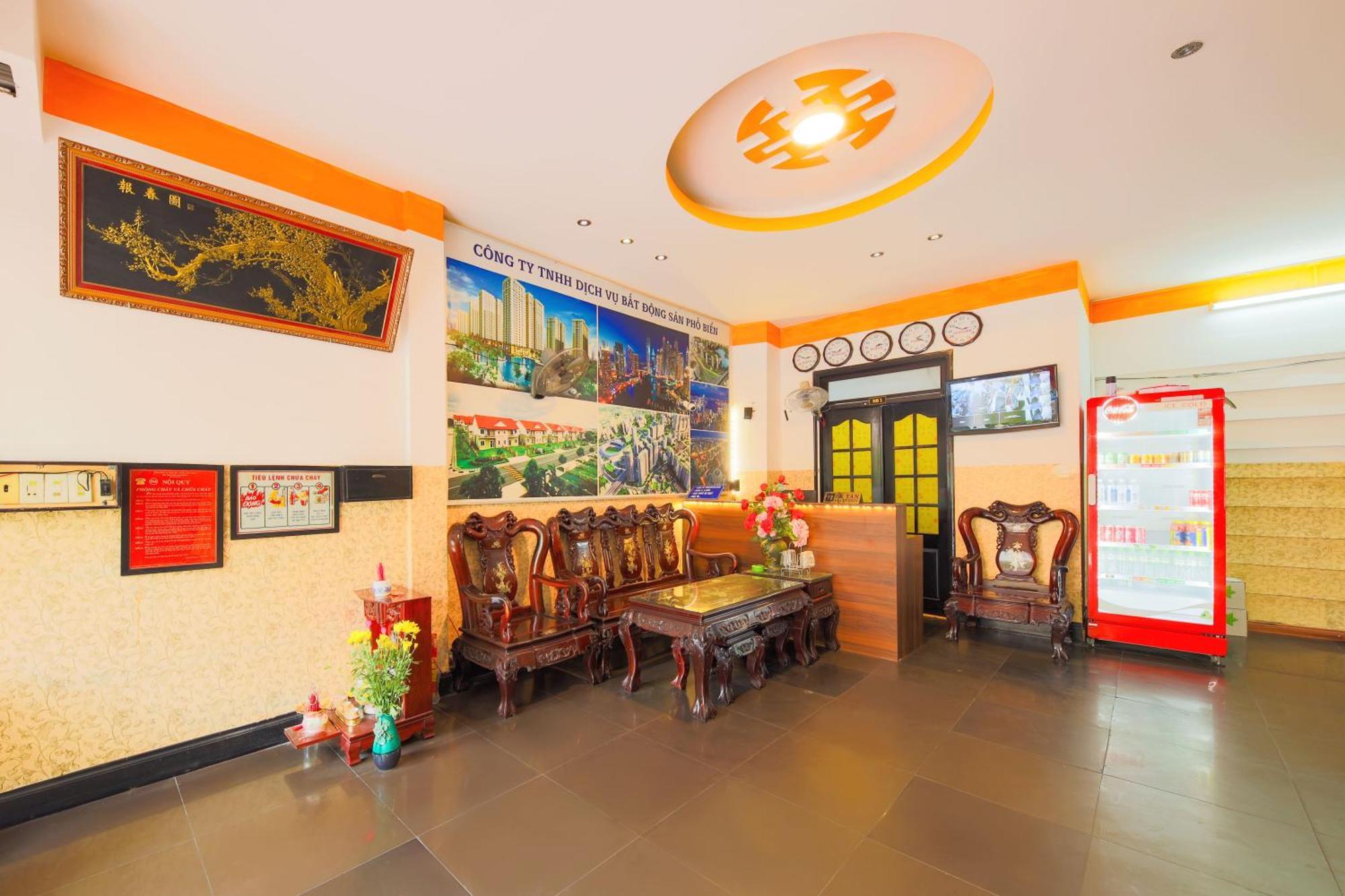 Ponys Hotel Nha Trang Exteriör bild